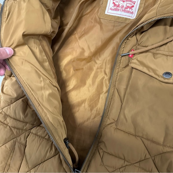 Levi's Women's Quilted Diamond Sherpa Lined Jacket Size XL 
Long Parka Coat - Picture 10 of 12